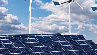 The electrolyzer system will use wind and solar energy to produce green hydrogen by splitting water into hydrogen and oxygen through electrolysis.  (©scharfsinn86 - stock.adobe.com)