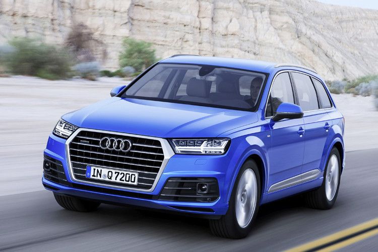 Bei den Motoren setzt der neue Q7 wie zuletzt schon sein Vorgänger auf Sechszylinder-Diesel und -Benziner. Zum Start gibt es einen 245 kW/333 PS starken 3,0-Liter-Ottomotor mit Kompressor und einen gleich großen Selbstzünder mit 200 kW/272 PS. (Foto: Audi)