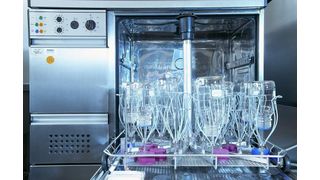 Die Reinigungsvalidierung stellt bei Phytopharmaka eine besondere Herausforderung dar, da die Qualität und Zusammensetzung von Charge zu Charge deutlich schwanken können.  (Bild: gempex)