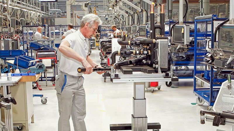 Featured also will be the Roemheld Moduhub equipment range, designed to help operators handle heavy or awkward components safely and efficiently during manual assembly. It also has the facility to feed back production data.(Source:  Roemheld)