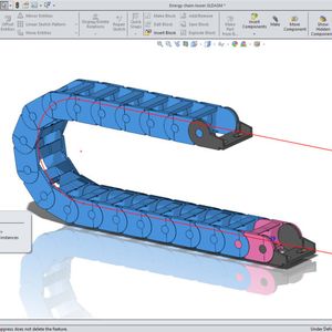 Solidworks 2015 ermöglicht die automatische Entwicklung von Ketten-/Verkettungssystemen für offene oder geschlossene Pfade zur Simulation von Rollenketten, Energieketten und Kraftübertragungskomponenten.