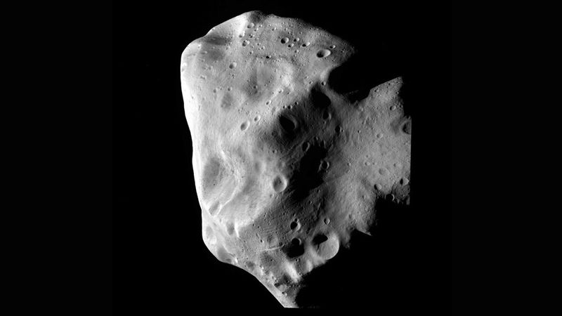 Magisch und geheimnisvoll wirkt Lutetia, der bislang größte von einer Weltraummission 