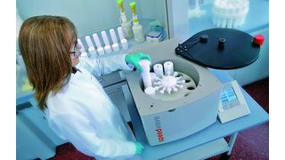 Abb. 1: Das Top-Loading-Konzept des Mikrowellenaufschlusssystems Speedwave four vereinfacht die Handhabung.  (Bild: Berghof)