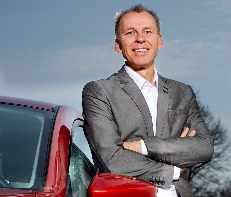 Professor Stefan Bratzel vom Center of Automotive Management in Bergisch Gladbach. Professor Stefan Bratzel vom Center of Automotive Management in Bergisch Gladbach.