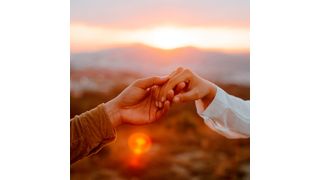 Gemeinsam statt einsam: Marketing und Vertrieb müssen zusammenarbeiten, um erfolgreich zu sein. (Bild: gemeinfrei)