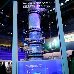 (K.Juschkat/elektrotechnik/konstruktionspraxis)