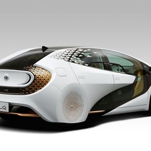 (Toyota)