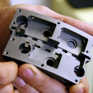 Ein anspruchsvolles Teilespektrum hat D. Jann am liebsten. Die Werkstücke waren äusserst anspruchsvoll zu programmieren und haben einiges an CAM-Stunden gekostet.