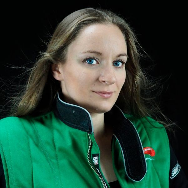 Eva Håkansson – mit fast 435 km/h die schnellste Motorradfahrerin der Welt. (KillaCycle Racing)
