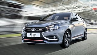 Lada stellt Ende August auf der Moskauer Automesse das neueste Derivat der Vesta-Familie vor: den Vesta Sport. (Bild: Lada)