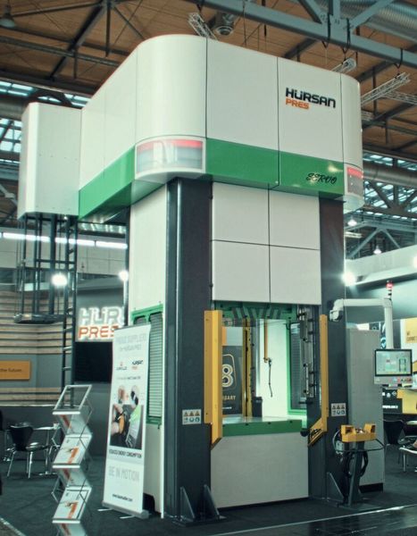 The Servo series was launched at the end of 2024 and is the first press from Hürsan Pres with a servo-hydraulic drive system. (Image:Baumüller)