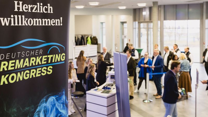 Um die 450 Besucherinnen und Besucher strömten zum Deutschen Remarketing Kongress ins Würzburger Vogel Convention Center.(Bild:  Stefan Bausewein)