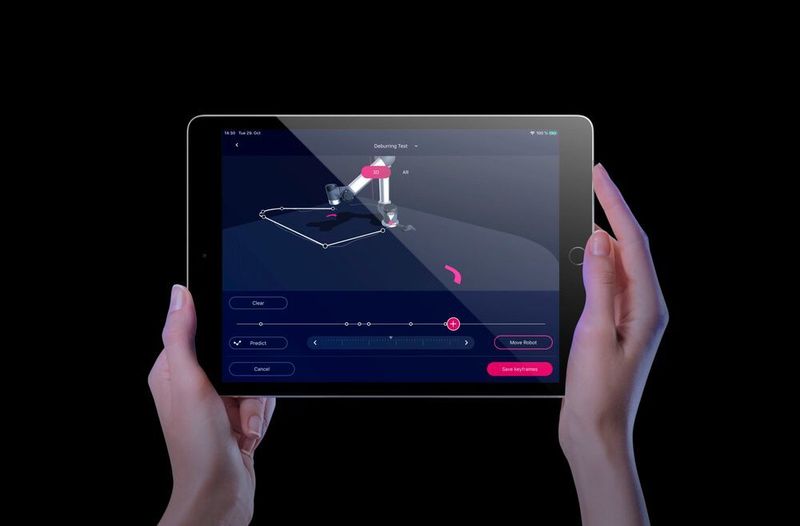 Der digitale Zwilling des Roboters visualisiert den zuvor per TracePen angelernten Pfad in der iPad-App. (Wandelbots)