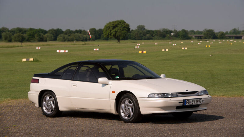 1991: Neues Spitzenmodell im Subaru-Programm ist der Gran Turismo SVX mit 3,3-Liter-Sechszylinder-Boxer-Benziner. (Subaru)