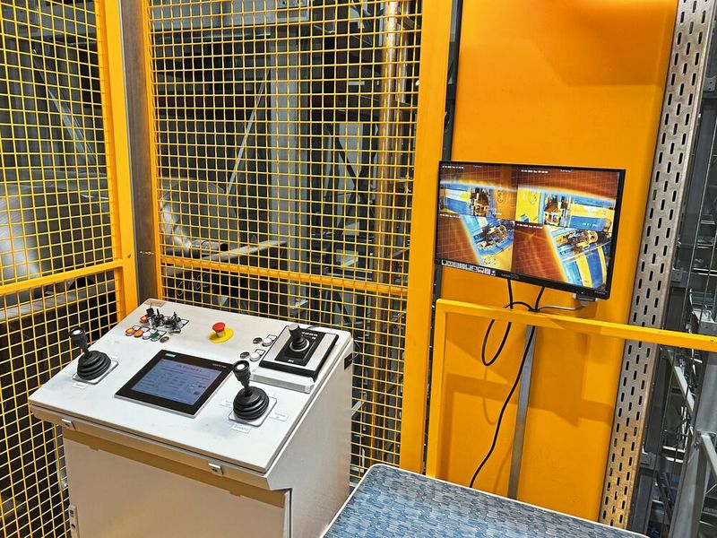 The intralogistics experts from Vollert also provided the control and safety technology and ensured the connection to the existing systems. (Image:Vollert)