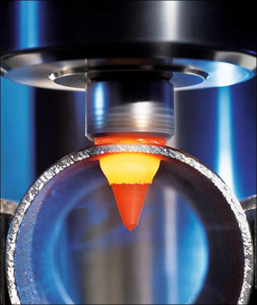 Erster Schritt: Thermobohren. (Bild: Ontool)