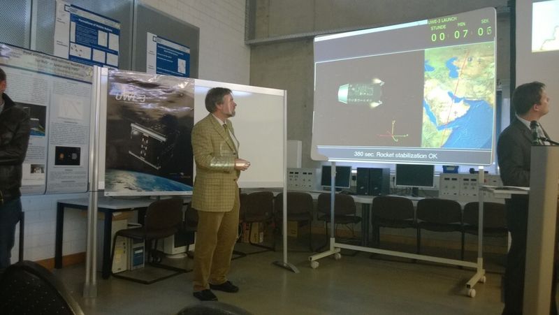 Spannung in den Minuten nach dem erfolgreichen Start: Werden die Satelliten wie geplant im Orbit ausgesetzt werden? (Bild: konstruktionspraxis/Jan Vollmuth)