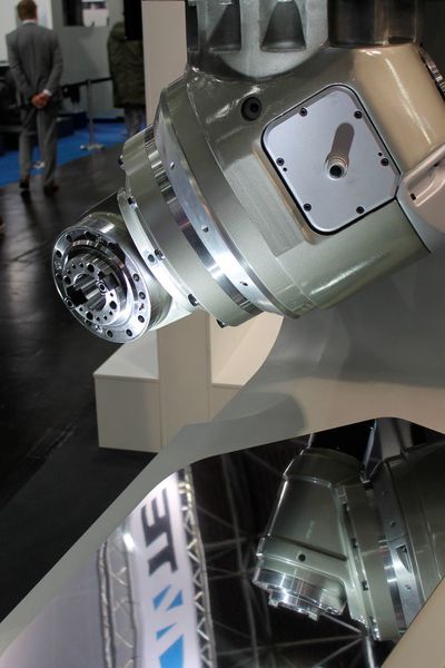 This Metav was a winner in every respect and has earned top marks from visitors and exhibitors alike. With 640 exhibitors from 23 nations and 35,000 visitiors, the 2016 edition of Düsseldorf's metalworking show met everyone's expectations, organiser VDW said. (Source: Schulz)