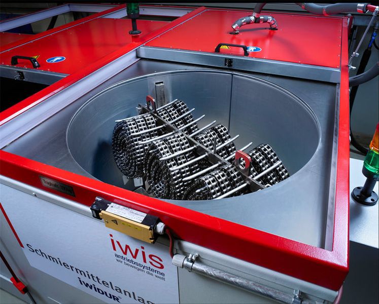 Neue Schmieranlage in Wilnsdorf  (Bild: Iwis)