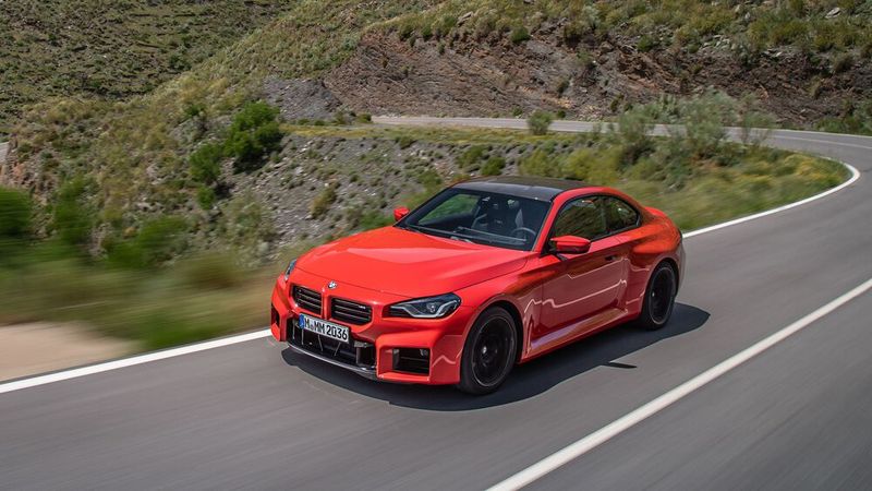 Als Antrieb dient dem M2 ein Dreiliter-Sechszylinder mit 338 kW/460 PS und 550 Newtonmeter Drehmoment. (Bild: BMW)