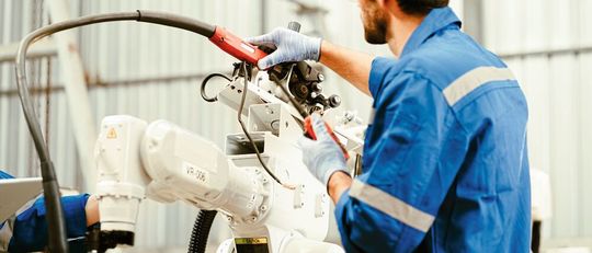 Wer international Geschäfte macht, sollte seine Service-Strategie auf das jeweilige Land abstimmen. Wer international Geschäfte macht, sollte seine Service-Strategie auf das jeweilige Land abstimmen.