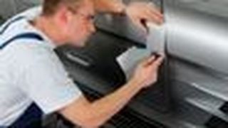 Mattlacke erfordern ein sehr genaues Arbeiten - Nacharbeiten sind nicht möglich. (Standox) (Archiv: Vogel Business Media)