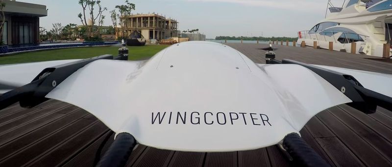 Wingcopter 178 der TU Darmstadt: Die Hybriddrohne eint das vertikale Starten und Landen einer Drohne gepaart mit den größeren Reichweiten eines Flugzeugs (Bild: TU Darmstadt)