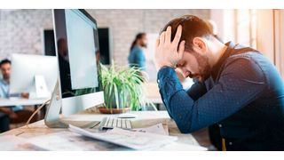 Die Arbeit nimmt zu, die Konzentration sinkt - viele spüren die Folgen der Coronakrise auf der Arbeit.  (Bild: ©NDABCREATIVITY - stock.adobe.com)