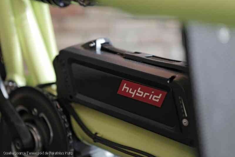 Bei einem Gewicht um drei Kilo macht es Sinn, den Akku möglichst tief am E-Bike-Rahmen zu befestigen, so wie hier in Höhe des Tretlagers. (www.pd-f.de | Mathias Kutt)