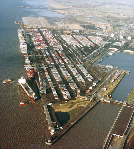 Bau der Norderweiterung: Der CTB ist damit die größte geschlossene Containerumschlagsanlage Europas. (BLG Group)