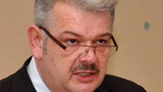 Peter Schumann, Präsident des Hyundai-Händlerverbands: „Wir brauchen Klarheit für die Zukunft, damit wir uns um unser Alltagsgeschäft kümmern können.“ (Wehner)