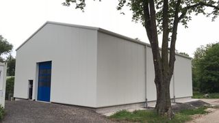 Lagerhalle_isoliert_Satteldach_S_dzucker_AG_1 ()