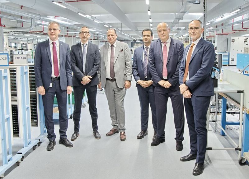 Das Management-Team rund um Agie Charmilles, v. l. n. r.: Stefan Dahl (COO, United Machining), Juri Cugini (Head of Operations & Quality, United Machining), Stephan Nell (Executive Chairman, United Machining Solutions), Umang Maradia (Managing Director, Agie Charmilles), Ivan Filisetti (CEO, United Machining), Antonio Faccio (CSO, United Machining). (Bild: Matthias Böhm)