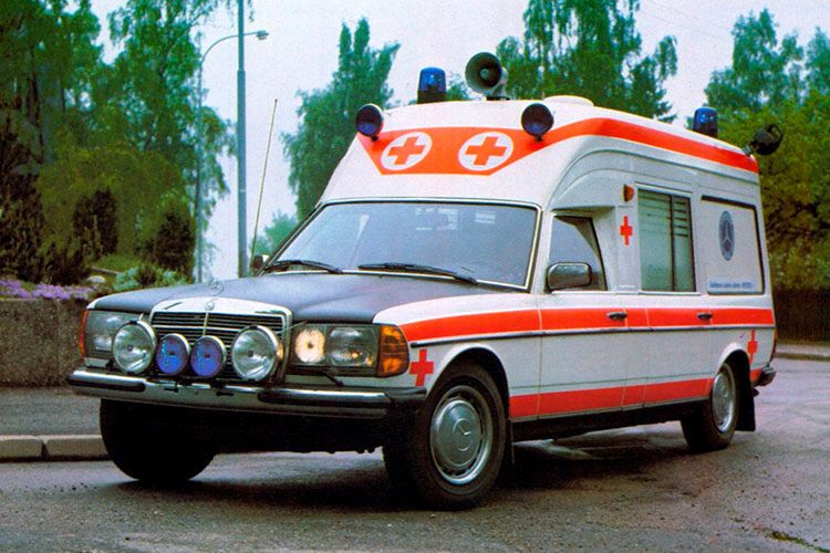 Weitere Verwendung fand die Baureihe als Krankenwagen ... (Foto: Daimler)