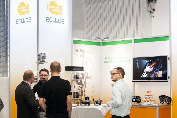 Kosten senken bei der Instandsetzung defekter Kfz-Elektronik – wie das erfolgreich gelingt, verrieten die Experten von Glaubitz/Ecu.de. (Foto: Stefan Bausewein)