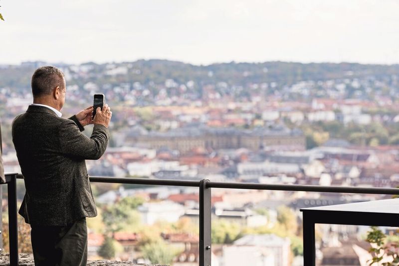 Diese Aussicht ist dokumentationswürdig. (Bild: Stefan Bausewein)
