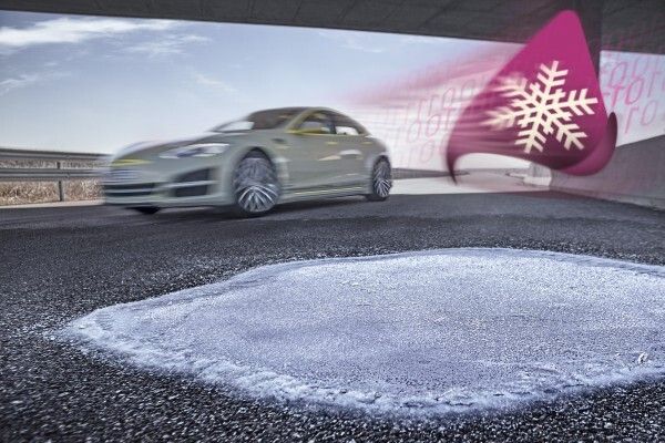 Mit dem vollelektrisch angetriebenen Konzeptfahrzeug „XchangE“ zeigt die Schweizer Ideenschmiede Rinspeed auf dem Genfer Auto-Salon die Zukunft des autonomen Fahrens.  (Rinspeed)