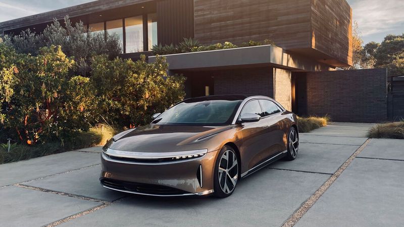 Der Lucid Air ist so etwas wie der Spitzentrumpf im Quartett der elektrischen Luxuslimousinen. (Lucid)
