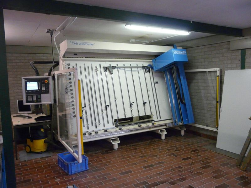 Auch die Gehäusefertigung arbeitet automatisiert und erhält ihre NC-Daten von der Eplan Plattform. (Bild: Eplan)