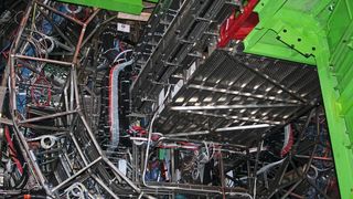 Die Präzisionsrohre aus eigens entwickeltem Edelstahl Rostfrei können extremen Temperaturen und Drucken stand halten. (WZV/GL Metall)