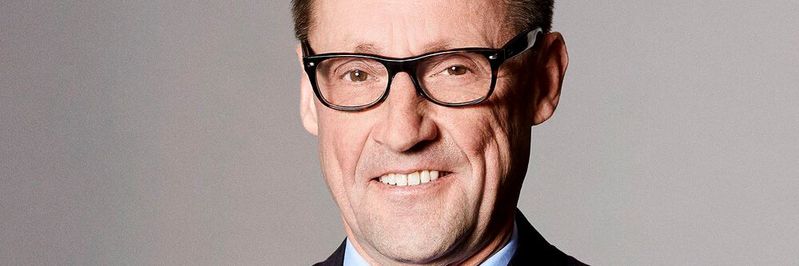 Dr. Justus Bobke ist Vorsitzender des Verbands 3DDruck e.V. Der Verband möchte Sprachrohr aller Akteure in der Wertschöpfungskette additive Fertigung sein und ihnen die notwendige "Öffentlichkeit" verschaffen. (Bild:  Verband 3DDruck)