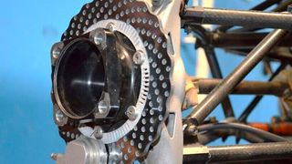 Die Leichtbaubremsscheiben sollen künftig in Elektrofahrzeugen zum Einsatz kommen. (IFKB)