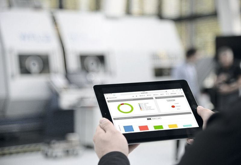 Comara appCom liefert bereits wenige Minuten nach Inbetriebnahme alle Daten, um eine Zerspanungsmaschine besser 
zu analysieren und zu 
optimieren. (Walter)