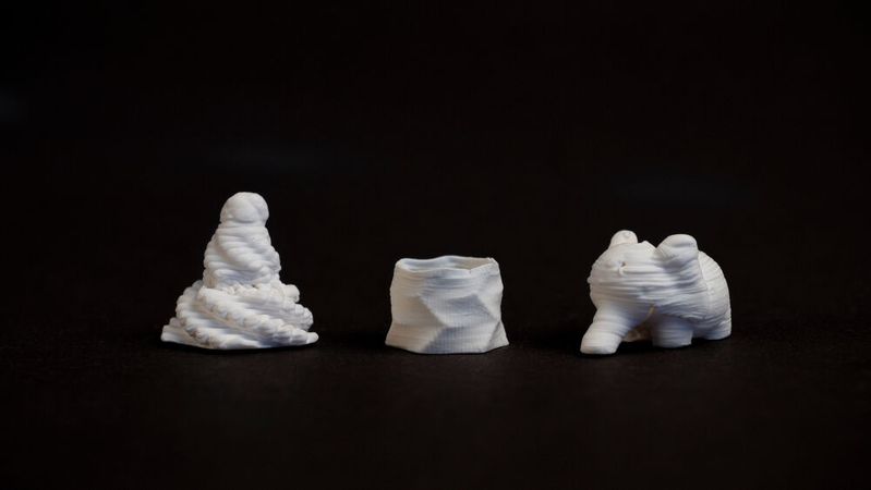 Komplexität und Leichtigkeit: Empa-Forschende haben ein 3D-Druckverfahren für biologisch abbaubares Cellulose-Aerogel entwickelt.(Bild:  Empa)