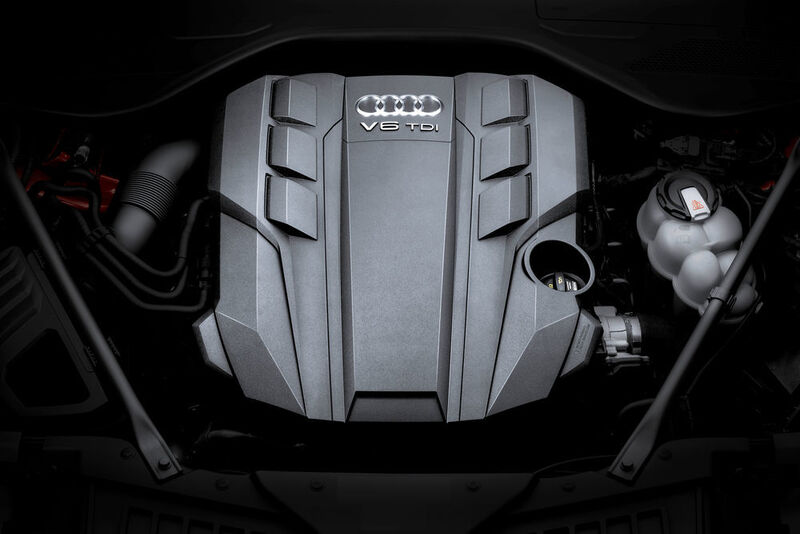 Zum Marktstart im November hat der A8-Kunde die Wahl zwischen zwei Sechszylindern. Nächstes Jahr kommen V8-Aggregate und im Herbst 2018 will Audi einen Plug-in-Hybrid nachreichen. (Audi)