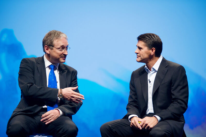 Carl Eschenbach (rechts), Co-President Customer Operations bei VMware, im Gespräch mit Wolfgang Krips, dem weltweiten Infrastruktur-Chef von SAP (Archiv: Vogel Business Media)