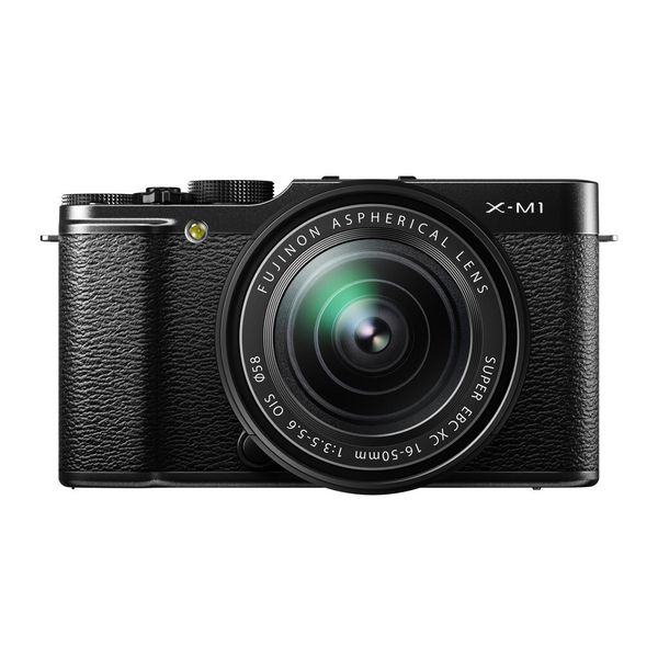 Ab August gibt es die X-M1 in den drei Farben Schwarz, Silber und Braun. (Bild: Fujifilm)