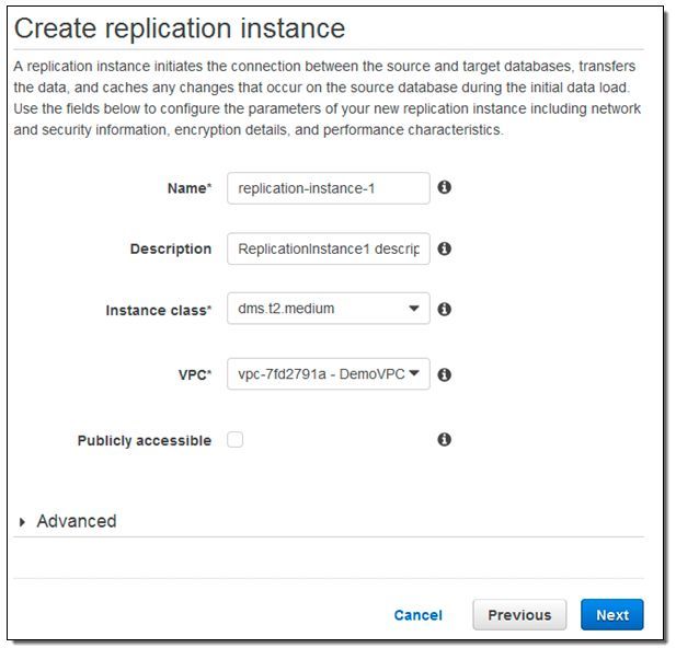 Schritt für Schritt zur Migration, hier die Einrichtung einer Replikationsinstanz, die nicht öffentlich zugänglich ist und schon einen Namen trägt.  (Bild: AWS)
