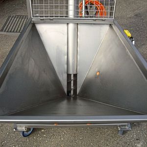 Robuste Förderschnecken aus Edelstahl von EAP Lachnit übernehmen Transport und Dosierung in der Lebensmittel-, Chemie- und Pharmaproduktion(Bild:  EAP Lachnit)