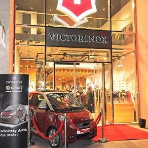 Der Smart Victorinox wurde im Düsseldorfer Flagshipstore der Schweizer Messerschmiede vorgestellt.